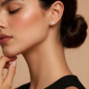 Chic Silver Square Stud Earrings